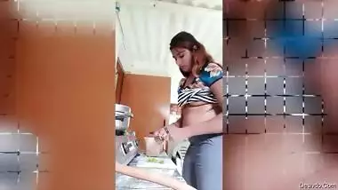 Xxxaadf - Swathi Naidu In Kitchen And Showing Her Nip Slip indian porn mov