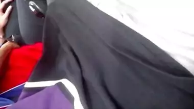 Pakistani hijabi bhabhi blowjob in car