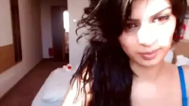 Nri Babe On Live Cam indian porn mov