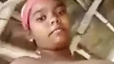 Dehati desi boudi from Bangladesh exposing natural nude figure