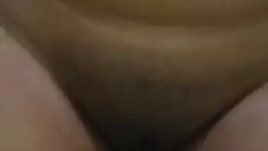Desi hot girl showing her naked body to lover
