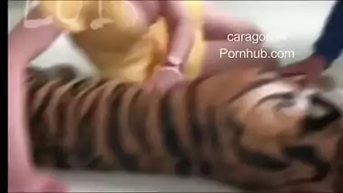 Sexy Young Girl Got Accidentally Boobs Cleavage...