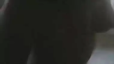 Mature Indian bhabhi fucked in kitchen by her...