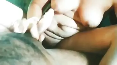Bhabhi Se Mithiya Marwana Or Blowjob Dene Ka Maja Alag Hi H