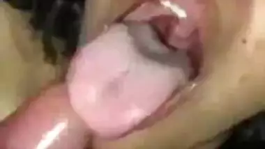 Telugu girl cock licking mms with young cousin