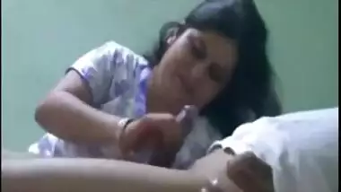 380px x 214px - Hot Bhabhi Sucking Lover Dick indian porn mov