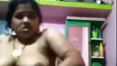 Desi Hot Bhabi Masturbate On Bed