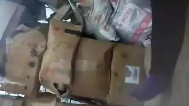 Gaon mai Bihari ladki ki chudai ka real xxx porn