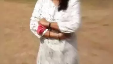 Indian hot bhabhis I’m fucking