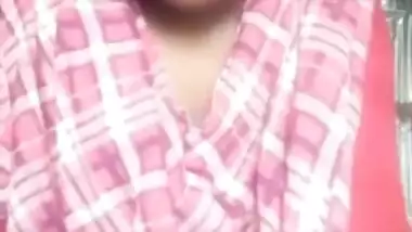 Sexy Girl Nude Exposed 2 Clips Part 2