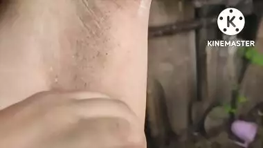 Anita yadav saving her underarm hair