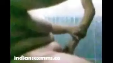 Mature & busty Haryana aunty goes naked on cam