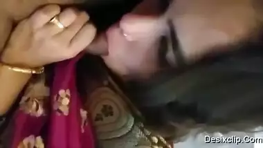 Cuckold Hubby Shares Wife with Bull & Sucks Bull’s Cock Clear Hindi Audio
