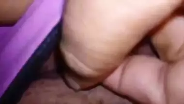 Desi wife wet pink pussy fingering