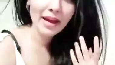 Deshi Cute GGF showing