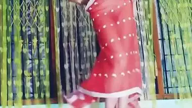 Bollywood Actress And Strip Dance - Bollywood Casting - Dilber Dilber