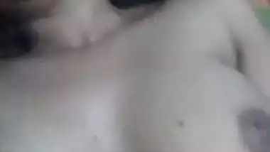 Indian girl fingering nude viral pussy expose