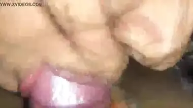 Very Much close video for sucking dick by sexy, skiny and beautiful Indian Lady