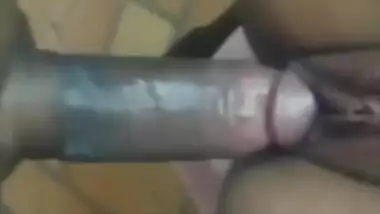 Neighbour becomes a good sex partner for adorable desi girl