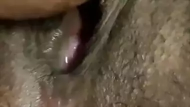 Girlfriend black Indian pussy revealing video