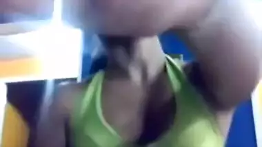 Young Desi Wife Gives Perfect Blowjob To Tuition Student