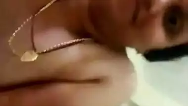 Beautiful bhabhi riding