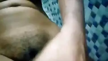 Bangladeshi Bhabi Peeing & Washing Sweet Pussy