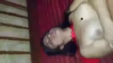 DU ki virgin college girl ko Hindi professor ne choda