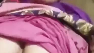 First Time Seel Tuti Sex Hindi - Virgin Ki Seal Todi indian porn mov