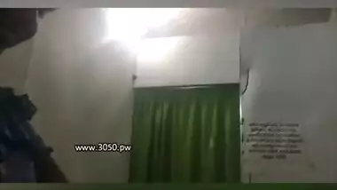 Desi massage parlour sex MMS video shot by a client