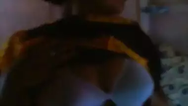 Lucknow bhabhi ghalaza boobhow 2