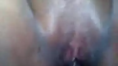 Mature fat aunty anal sex video with her hubby’s friend