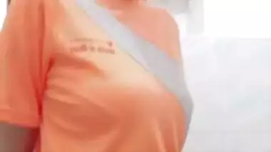 Hot Desi Girl Nude Selfie Clip part 1