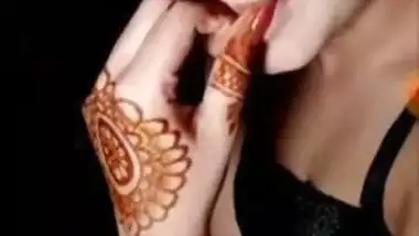 Nude girl shows her butt and enjoys video call sex