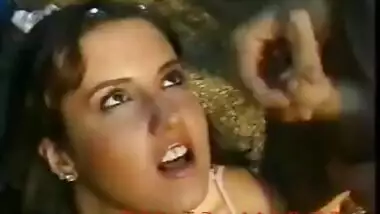 Desi MMS of a sexy babe enjoying outdoor sex with her white boyfriend