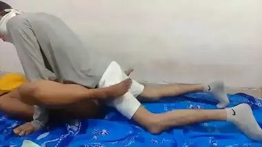 Desi XXX babe sharing bed with Devar when his husband deeply sleeping