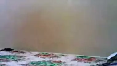 A rich man bangs a Karachi whore in a Pakistani sex video