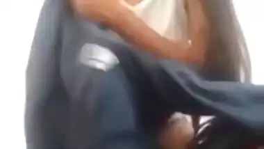 Cute Desi girl Shows Her Boobs