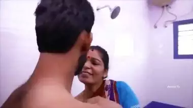 Belad Of Sex - Desi Tamil Maid Feeling Shy indian porn mov