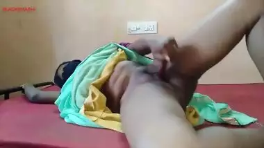 Solo wife masturbation dildo toys milf cougar pussy