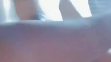 Sexy Indian Girl Showing