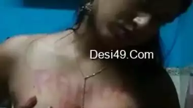 Today Exclusive -horny Indian Girl Record Her Nude Video For Lover