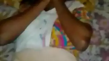 Creampied mature pussy of Desi Bhabhi