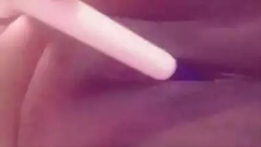 Horny busty girl masturbating her pussy on cam