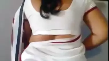 Bf New Sex Vidio Sisbro Pinplex - Telugu Bhabhi Changing Saree indian porn mov