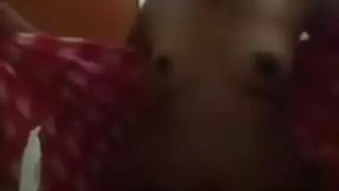 Swathi Bhabhi Bathing New clip