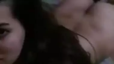 Beautiful Desi chick with perfect XXX breasts poses naked on camera