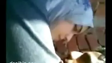 Kashmiri Lover Couple Hot Video Clip