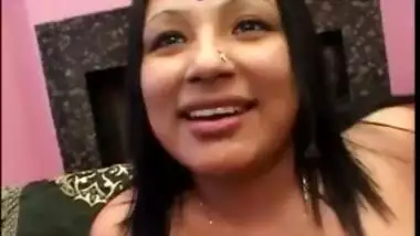 Juicy Indian Milf