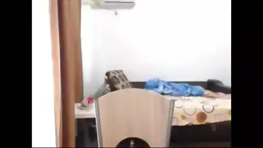 Punjabi big boobs aunty performing as a cam girl